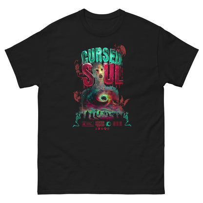 t-shirt noir unisexe vue de face avec le design Cursed Soul, créature mystique, typographie verte et rouge, squelettes et cimetière, fond blanc Mockup 
