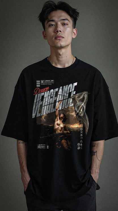 T-shirt noir oversize DOUCE VENGEANCE porté design brutaliste paint grunge classic street art renaissance PTN DE T-SHIRT