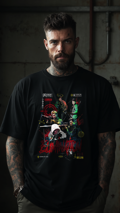 Homme tatoue portant le t-shirt oversize noir ELIMINATION - design graphique streetwear action - PTN* DE T-SHIRT by G-MAJ