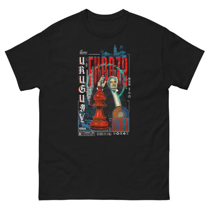 Vue de face t-shirt noir FUERZA RED - print graphique Pepe Mujica Uruguay avec pion d'échecs rouge, streetwear G-MAJ